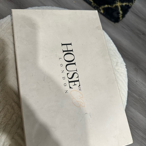 Sexy red LATEX outfit! Bomb!! - Picture 2 of 6